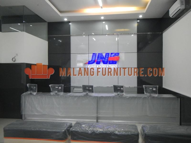 Furniture Kantor