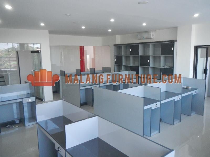 Furniture Kantor