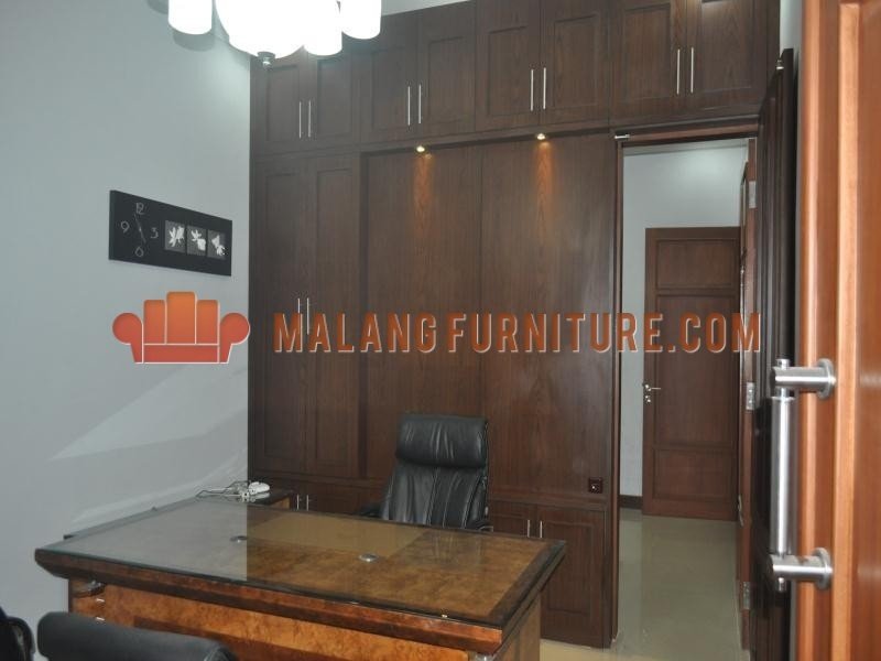 Furniture Kantor